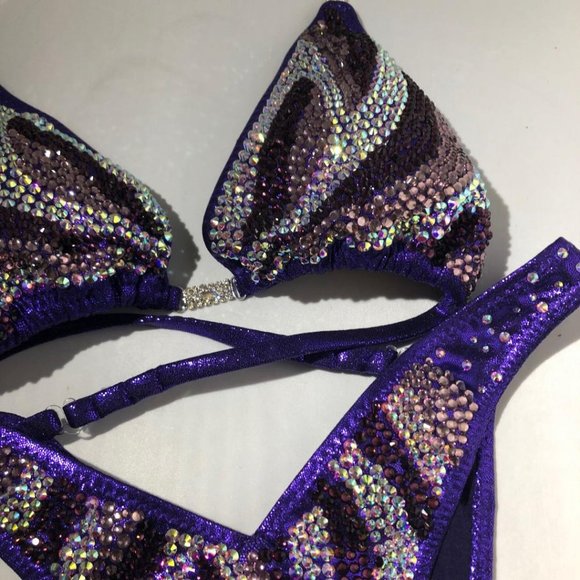 Purple Figure Posing Bikini Competition bikini NEW - Picture 2 of 8